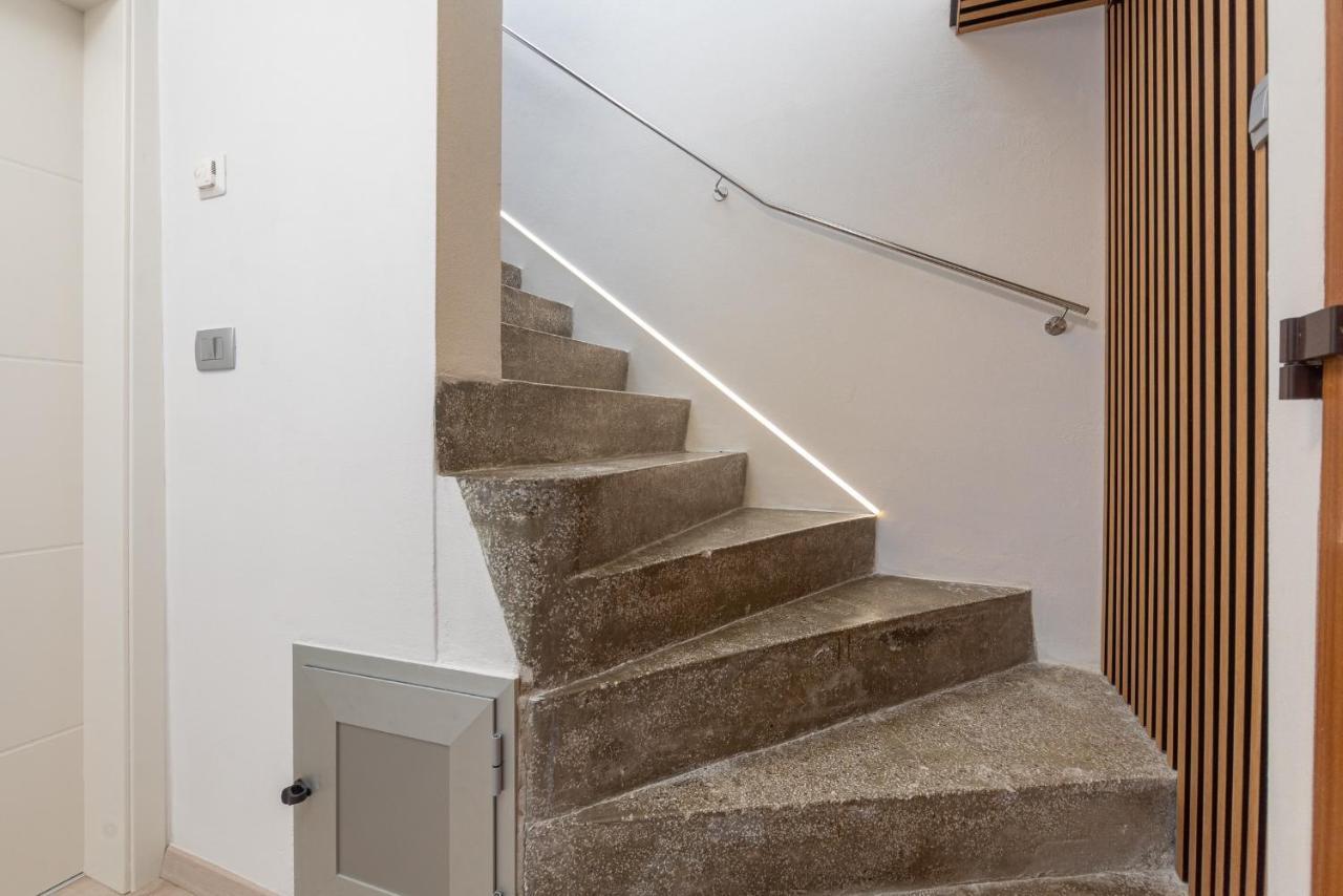 Apartment Ena Near Pula Amphitheater Bagian luar foto