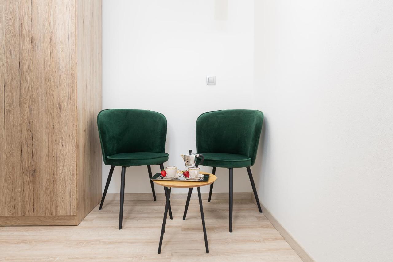 Apartment Ena Near Pula Amphitheater Bagian luar foto